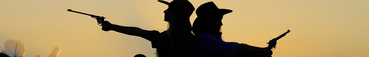 Silhouettes de cowgirls